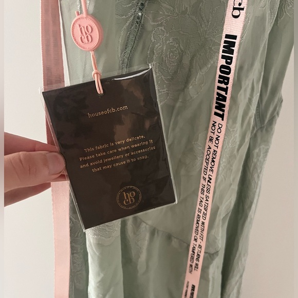House of CB seren maxi dress pistachio sz small regular cup. - Picture 6 of 7